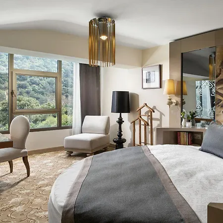 カヤ サーマル ＆ コンベンション