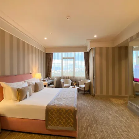 Resort Kaya Thermal & Convention Smirne