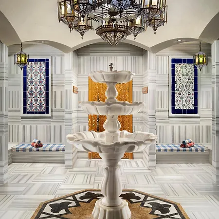 リゾート カヤ サーマル ＆ コンベンション