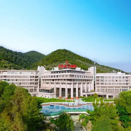 伊兹密尔卡亚温泉&会议中心酒店 度假村