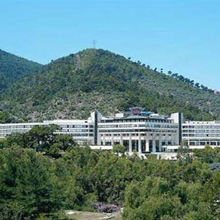 リゾート カヤ サーマル ＆ コンベンション 5*