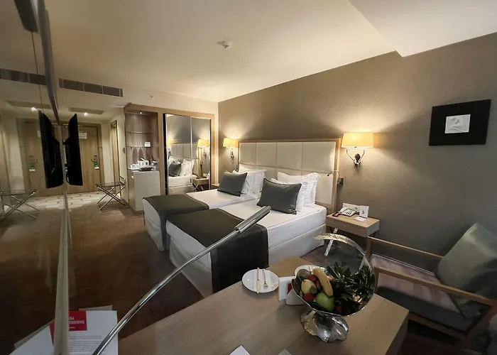 Kaya Thermal & Convention